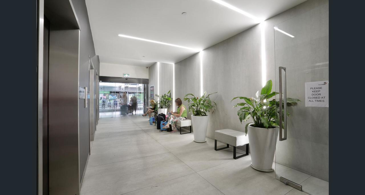 Pleasant City Stay On Collins Melbourne Eksteriør billede
